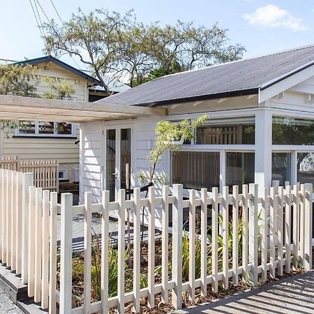 Stylish Eden Park Studio Auckland Exterior photo